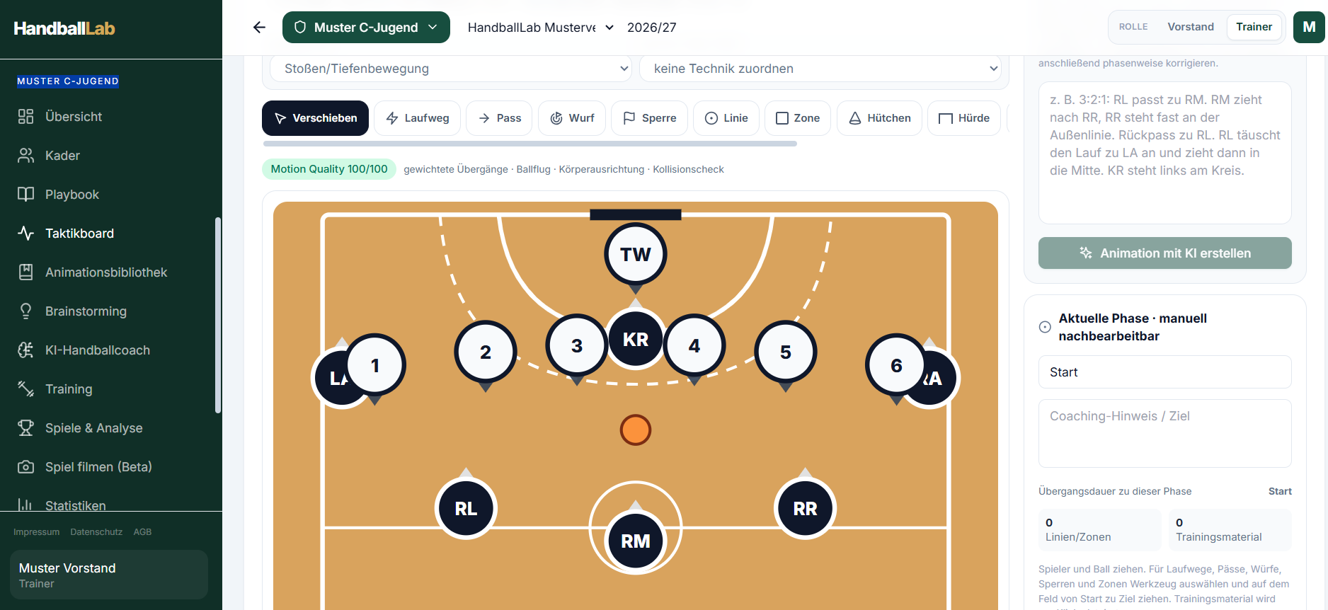 HandballLab Taktikboard der Muster C-Jugend mit Spielfeld, Positionen und KI-Animationsbereich